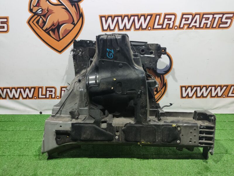 LR114077 Side member left Land Rover Discovery 5 used cost 280 € in stock 1 pcs.