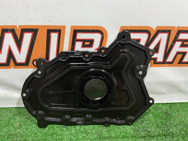 LR115700 Front cylinder block cover Range Rover Sport L494 (2014-2022) USED cost 75 € in stock 2 pcs.