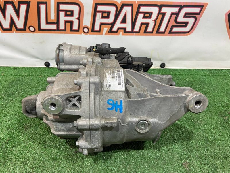 LR117565 Gearbox rear Land Rover Discovery Sport L550 (2015-) Used cost 675 € in stock 2 pcs.