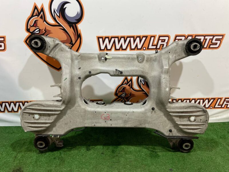 LR119671 Rear suspension beam RANGE ROVER SPORT (L494) 2013- Used cost 265 € in stock 1 pcs.