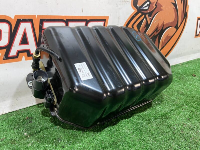 LR121140 Air Suspension Compressor Land Rover Discovery 5 L462 (2017-) Used - Image 17