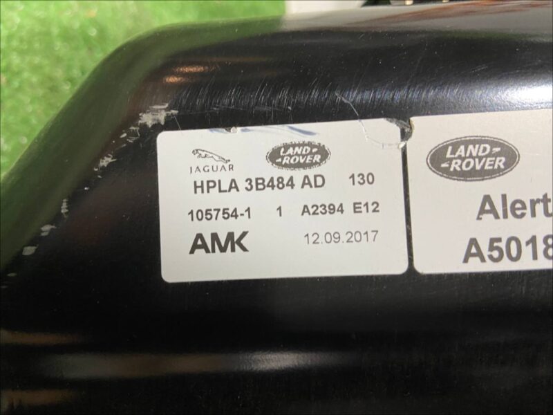 LR121140 Air Suspension Compressor Land Rover Discovery 5 L462 (2017-) Used - Image 22