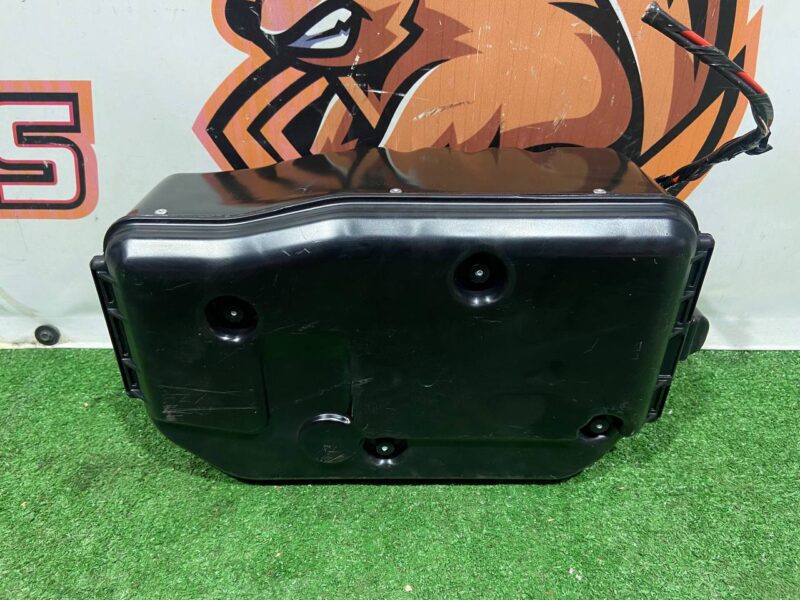 LR121140 Air Suspension Compressor Land Rover Discovery 5 L462 (2017-) Used - Image 26