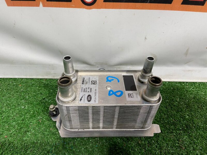 LR121390  Oil cooler, automatic transmission 3.0D ingenium Range Rover Sport L494 (2014-2022) Used cost 100 € in stock 2 pcs.
