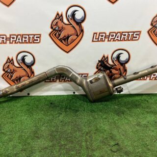 LR121821 Exhaust pipe Range Rover Velar L560 (2018-) Used cost 85 € in stock 3 pcs.
