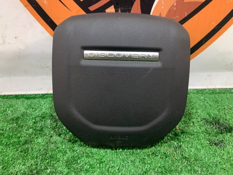 LR125750 Steering wheel airbag Land Rover Discovery 5 L462 (2017-) Used cost 285 € in stock 2 pcs.