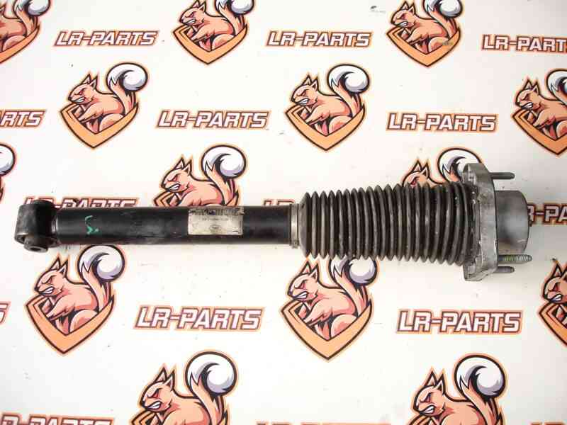 LR081568 Rear shock absorber assembly Land Rover Discovery 5 L462 (2017-) USED cost 209 € in stock 1 pcs.