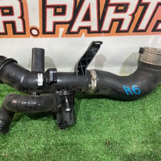 LR126503 Exhaust pipe Land Rover Discovery Sport L550 (2015-) Used cost 70 € in stock 1 pcs.