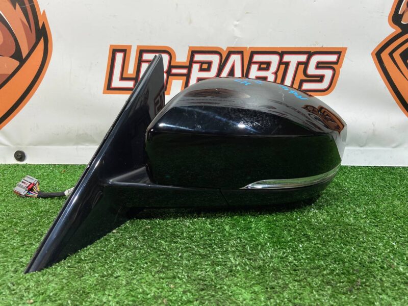 LR135725 Left exterior mirror without camera, with dead zones RANGE ROVER SPORT (L494) 2013- Used cost 600 € in stock 1 pcs.