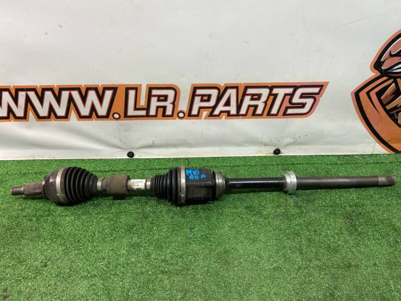 LR135950 Front axle shaft 2.0TD 2.0IE right Land Rover Discovery Sport L550 (2015-) Used cost 400 € in stock 2 pcs.