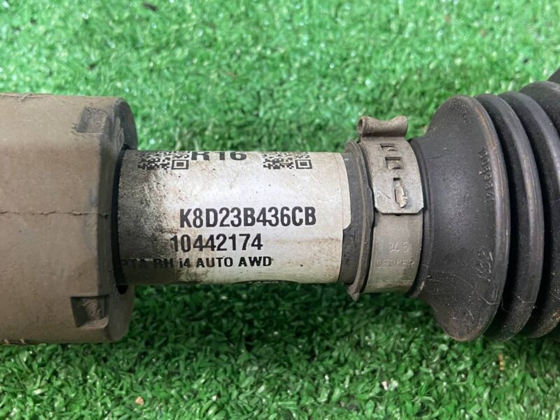 LR135950 Front axle shaft 2.0TD 2.0IE right Land Rover Discovery Sport L550 (2015-) Used cost 400 € in stock 2 pcs.
