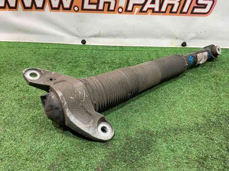 LR138852 Rear shock absorber Land Rover Discovery Sport L550 (2015-) USED cost 130 € in stock 3 pcs.
