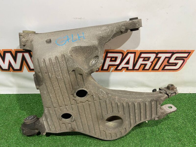LR139498 Rear left lower lever Range Rover Sport L494 (2014-2022) Used cost 150 € in stock 1 pcs.