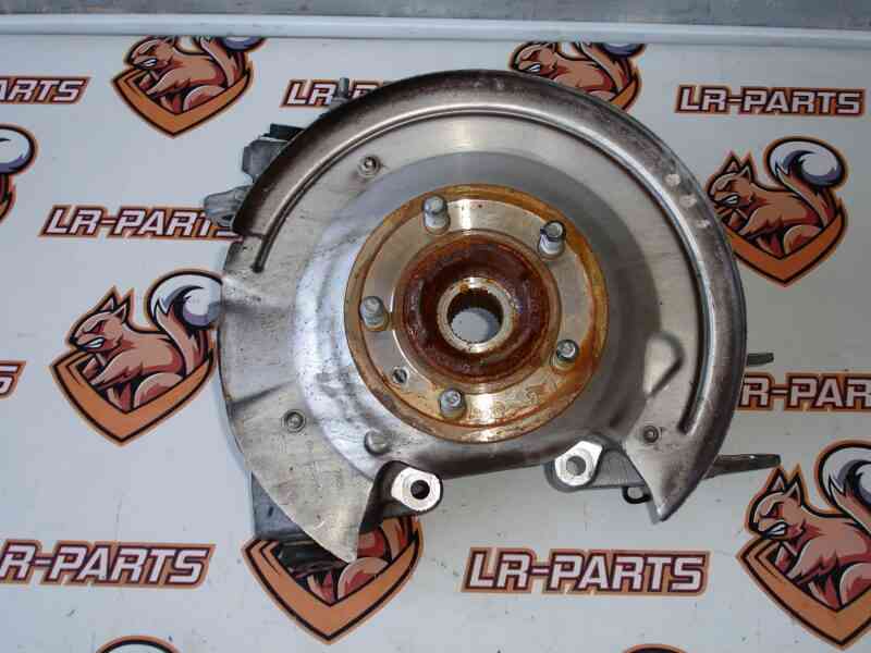 LR142581 Rear left axle Land Rover Discovery 5 L462 (2017-) Used cost 200 € in stock 6 pcs.