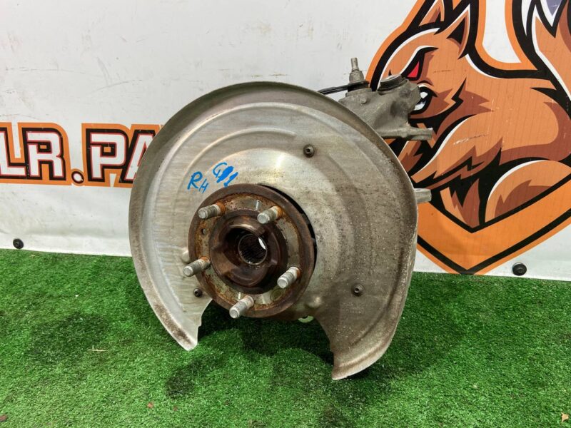 LR142583 Rear right axle Land Rover Discovery 5 L462 (2017-) Used cost 200 € in stock 2 pcs.