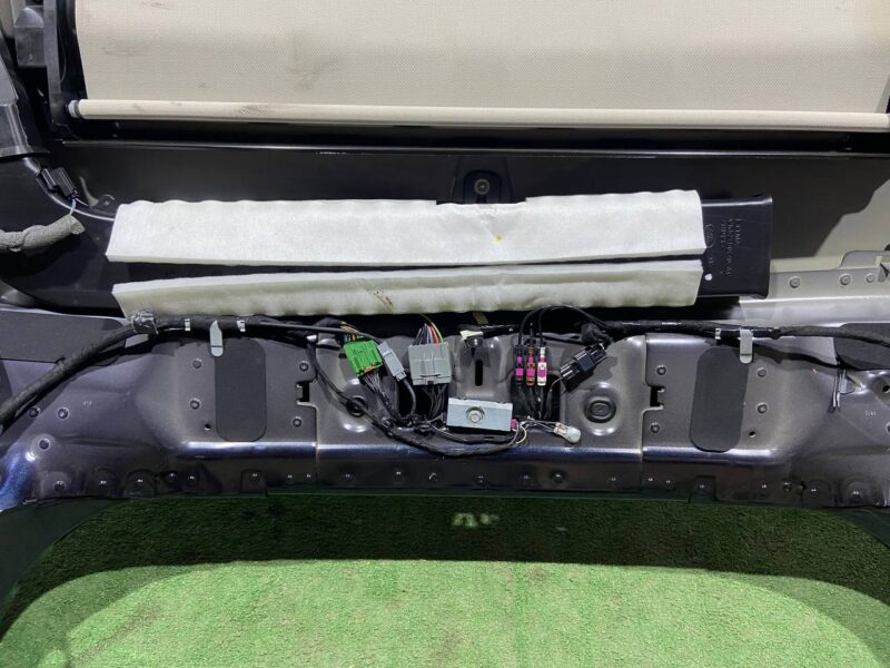 LR145002 Panoramic roof (3 parts) Range Rover L405 Used - Image 21