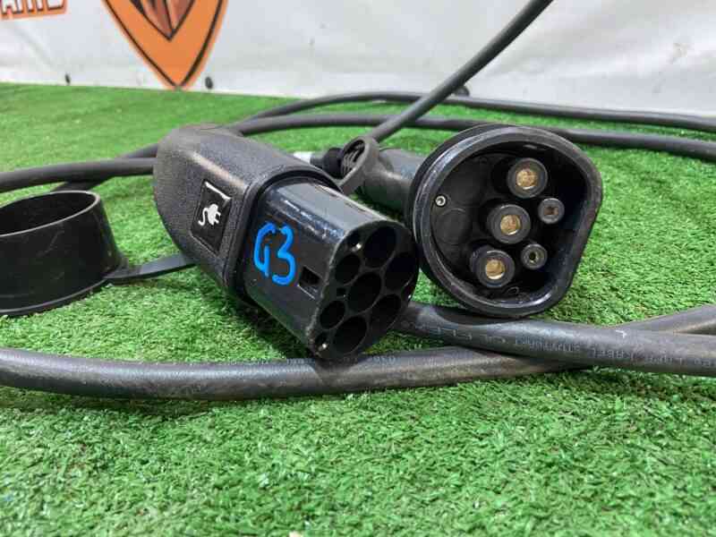 LR149609 Charger Range Rover Sport L494 (2014-2022) Used cost 150 € in stock 3 pcs.