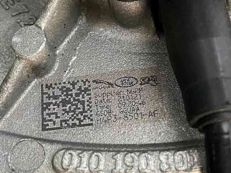 LR154597 Pump Range Rover Sport L494 (2014-2022) used cost 120 € in stock 1 pcs.