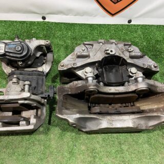 LR156210 Caliper front left 4 piston Land Rover Discovery 5 L462 (2017-) Used cost 290 € in stock 2 pcs.