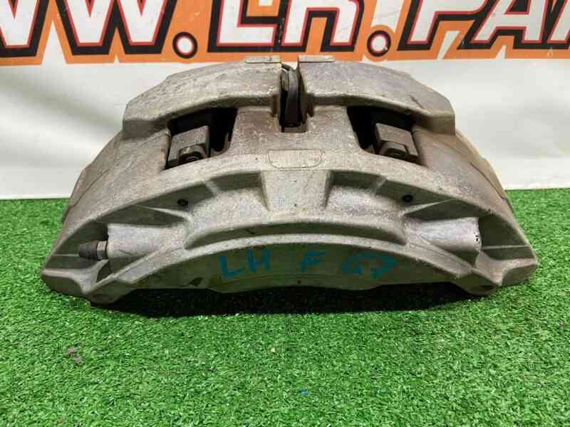 LR156210 Caliper front left 4 piston Land Rover Discovery 5 L462 (2017-) Used cost 290 € in stock 2 pcs.