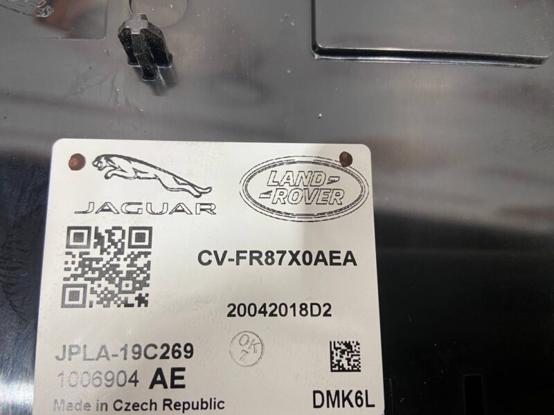 LR156766 Multimedia screen Range Rover Sport L494 (2014-2022) Used cost 400 € in stock 3 pcs.