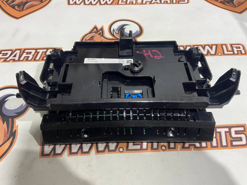 LR156766 Multimedia screen Range Rover Sport L494 (2014-2022) Used - Image 13