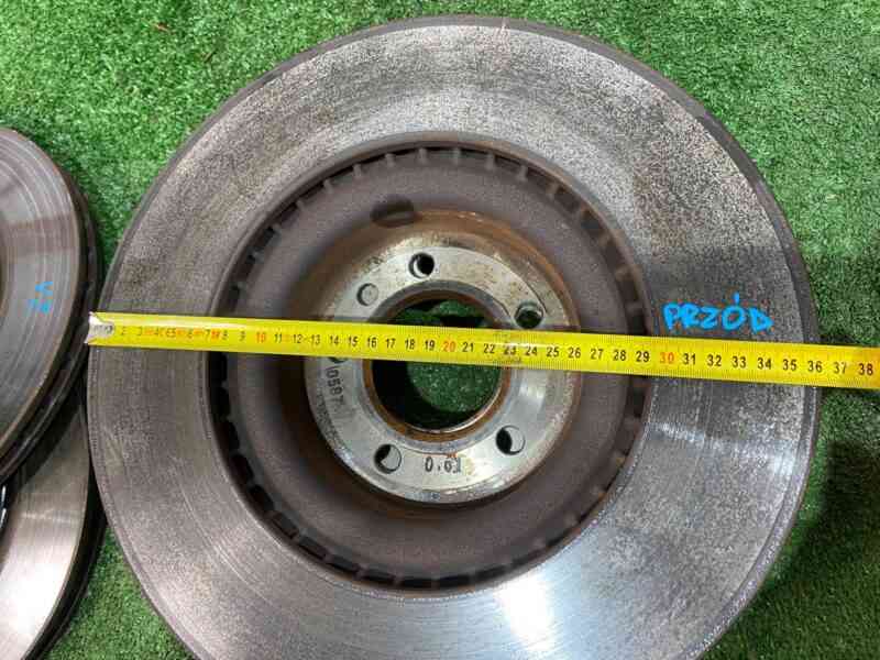 LR161893 Front brake disc Range Rover L405 d363mm Used cost 50 € in stock 2 pcs.