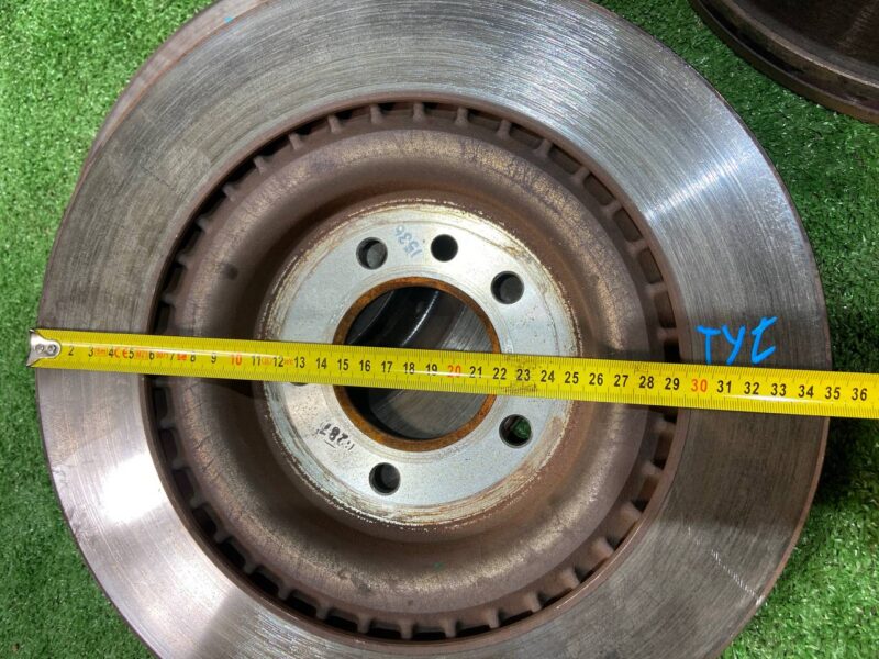 LR161898 Rear brake disc d350mm RANGE ROVER (L405) 2013- Used cost 20 € in stock 1 pcs.