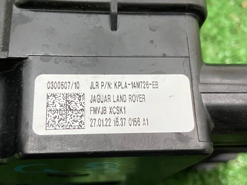 LR172309 Electrical junction box Range Rover Sport L494 (2014-2022) used cost 250 € in stock 1 pcs.