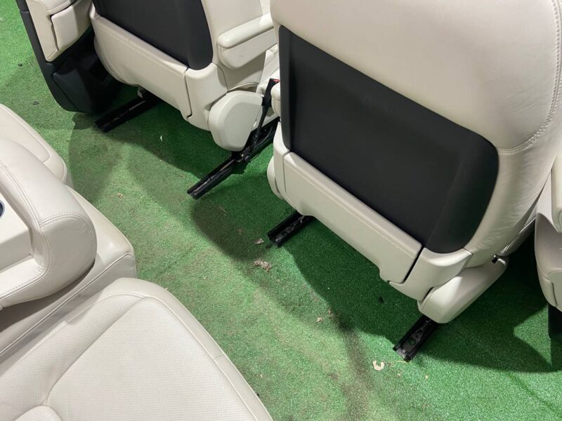 SALONL405IVORYH2 Seat interior with door cards Range Rover L405 (2013-2021) used cost 1 000 € in stock 1 pcs.
