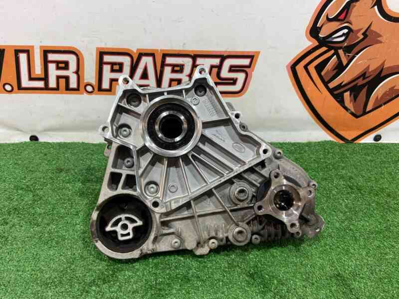 T2H28149 Transfer box Jaguar F-Pace X761 (2017-) used cost 600 € in stock 1 pcs.
