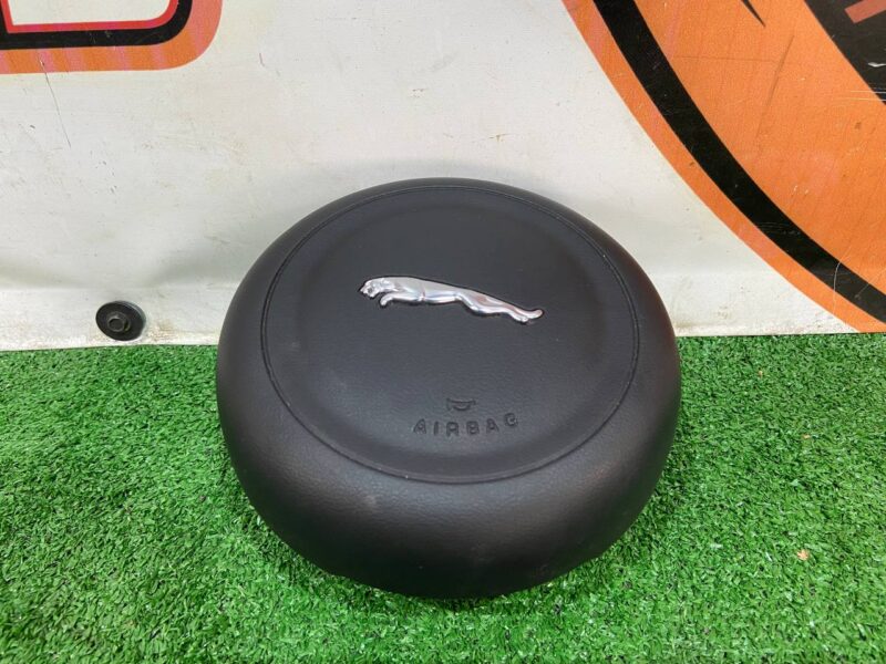 T2H29924PVJ Airbag in steering wheel Jaguar F-Pace X761 (2017-) Used cost 200 € in stock 5 pcs.