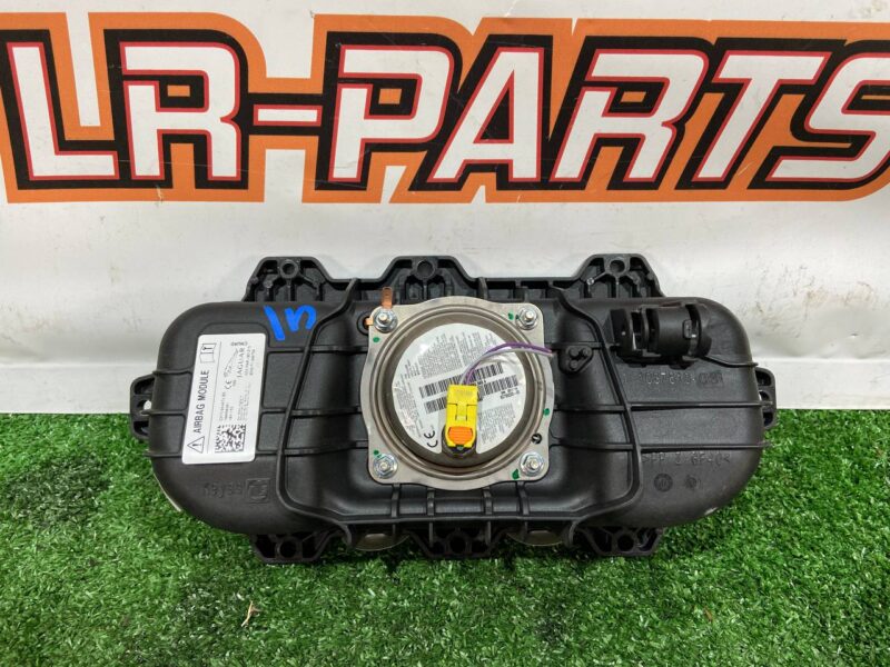 T2H48834 Airbag passenger Jaguar F-Pace X761 (2017-) Used cost 90 € in stock 5 pcs.