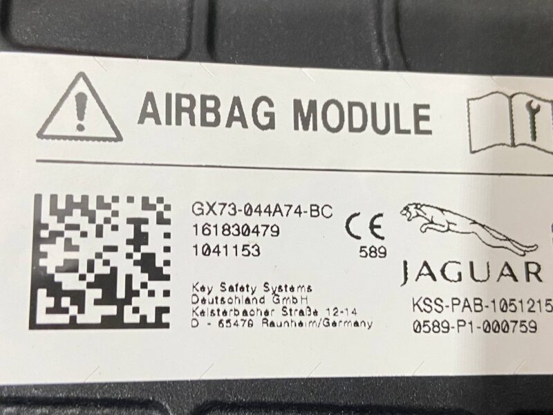 T2H4940 Airbag passenger Jaguar XF X260 (2015-) used cost 100 € in stock 3 pcs.