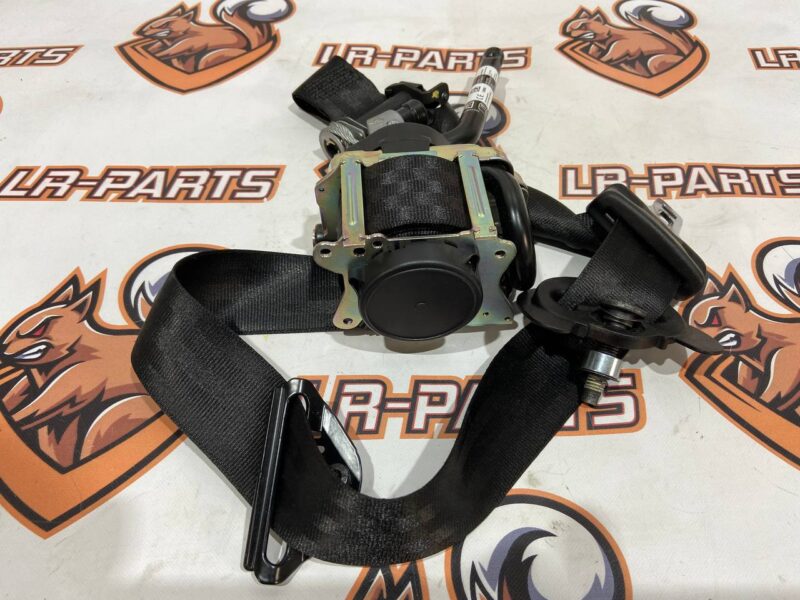T4A11099PVJ Front right seat belt Jaguar F-Pace X761 (2017-) USED cost 100 € in stock 4 pcs.
