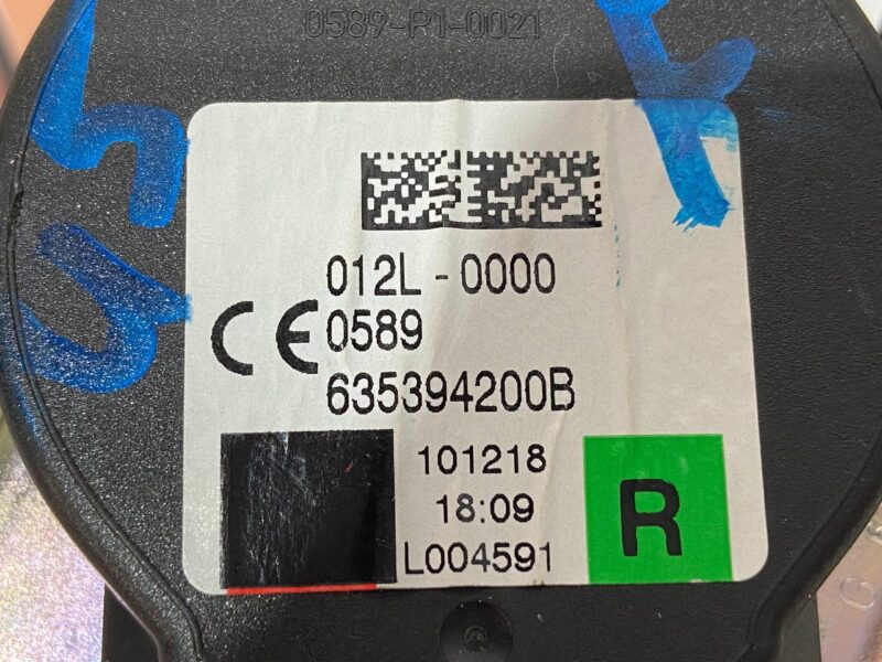 T4A11099PVJ Front right seat belt Jaguar F-Pace X761 (2017-) USED cost 100 € in stock 4 pcs.