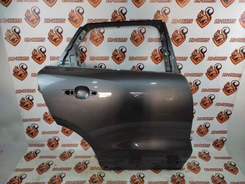 T4A1370 Door rear right Jaguar F-Pace Used cost 435 € in stock 1 pcs.