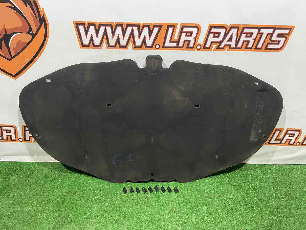 T4A17783 Hood sound insulation for Jaguar F-Pace X761 (2017-) Used cost 95 € in stock 1 pcs.