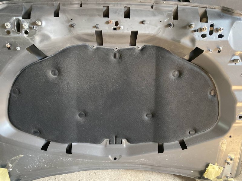 T4A17783 Hood sound insulation for Jaguar F-Pace X761 (2017-) Used cost 95 € in stock 1 pcs.