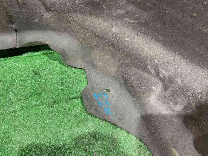 T4A35989 Rear right mudguard Jaguar F-Pace X761 (2017-) Used cost 75 € in stock 5 pcs.