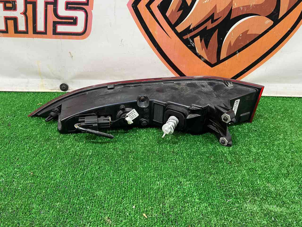 T4A37905 Right rear wing lamp for Jaguar F-Pace X761 (2017-) Used - Image 16