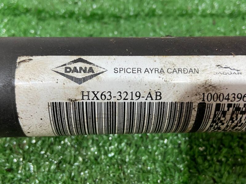 T4A39689 Front propeller shaft Jaguar F-Pace X761 (2017-) USED cost 400 € in stock 1 pcs.