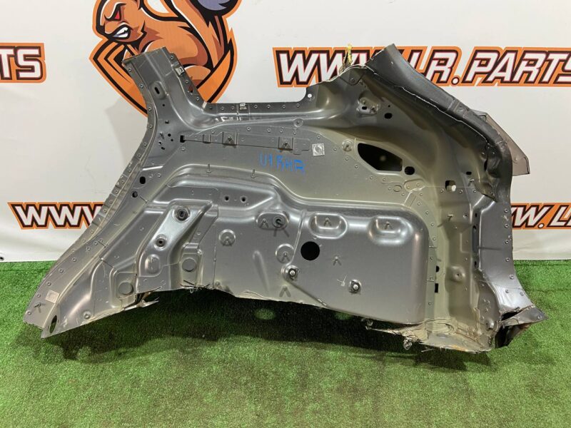 T4A44036 Quarter rear right Jaguar F-Pace X761 used cost 500 € in stock 4 pcs.