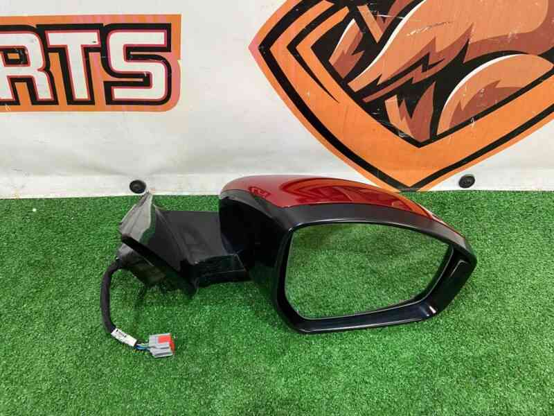 T4A5594 Right outside mirror 14 pins Jaguar F-Pace X761 (2017-) Used cost 450 € in stock 2 pcs.