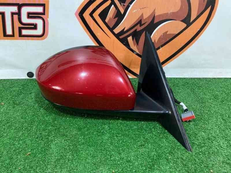 T4A5594 Right outside mirror 14 pins Jaguar F-Pace X761 (2017-) Used cost 450 € in stock 2 pcs.