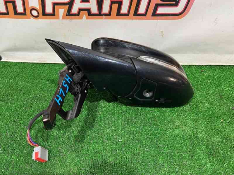 T4K4174 Left outer mirror 9 pin Jaguar I-Pace (2018-) Used cost 500 € in stock 1 pcs.