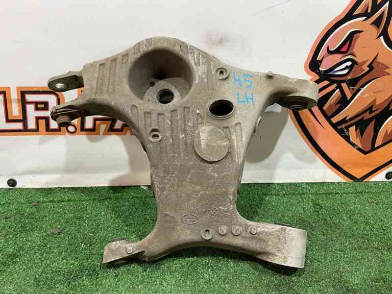 T4K4862 Rear left lower lever Jaguar I-Pace (2018-) USED cost 240 € in stock 4 pcs.