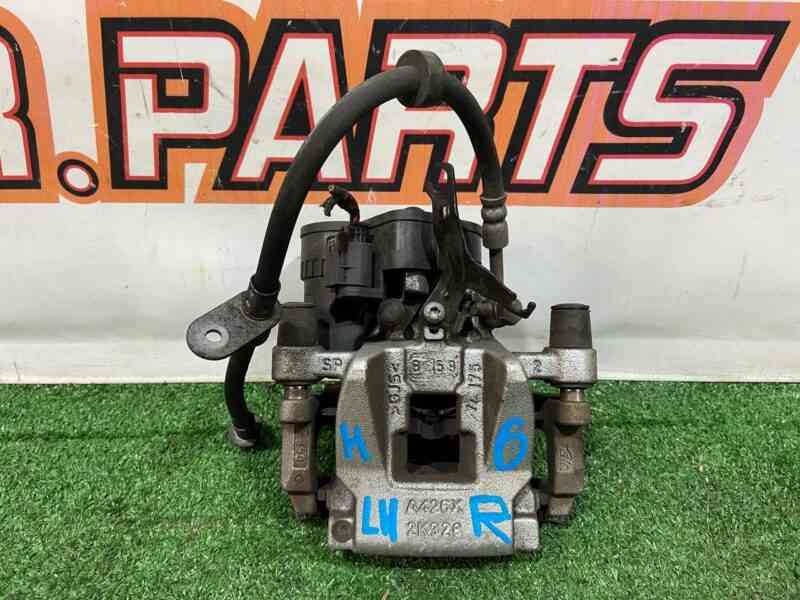 T4K8132 Rear left caliper Jaguar I-Pace (2018-) USED cost 150 € in stock 12 pcs.