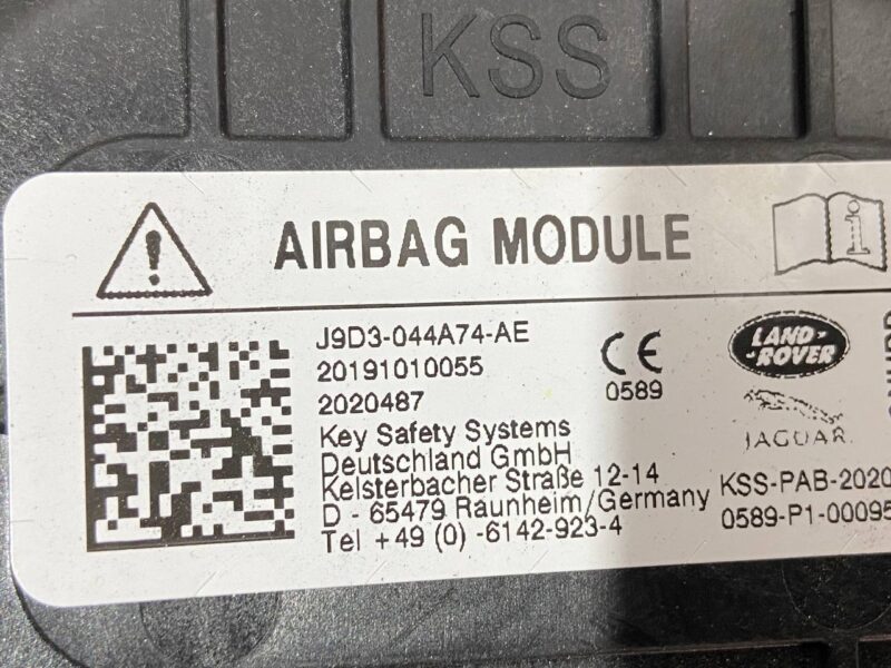 T4K9056 Airbag in the dashboard Jaguar I-Pace (2018-) Used cost 300 € in stock 5 pcs.