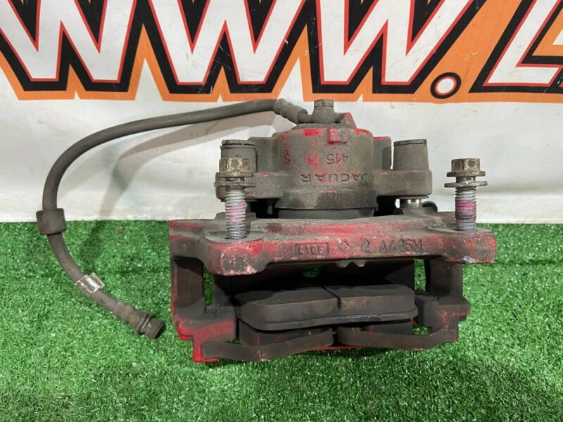 T4N7530 Front right red caliper Jaguar F-Pace X761 (2017-) USED cost 145 € in stock 3 pcs.